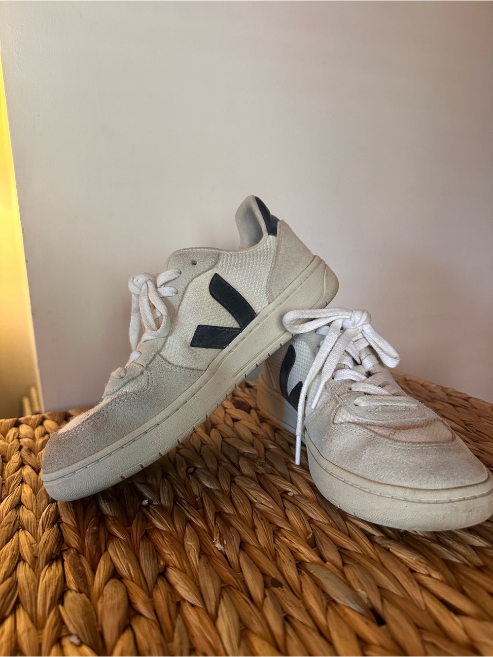 Women’s Vejas Sneakers